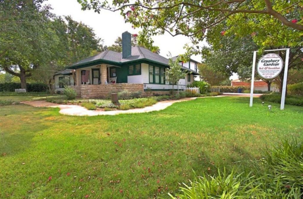 Granbury Gardens Bed And Breakfast Exterior foto