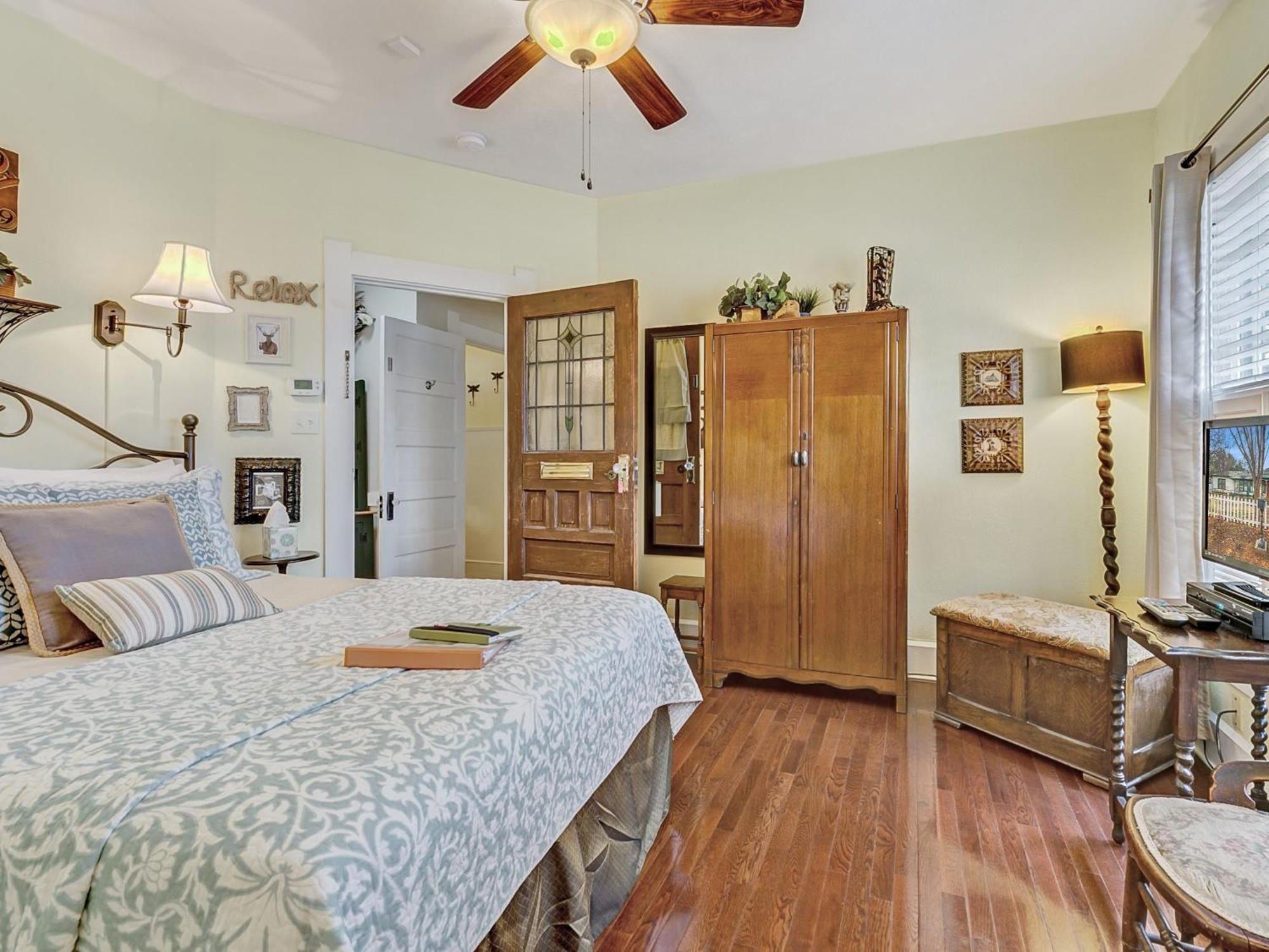 Granbury Gardens Bed And Breakfast Quarto foto