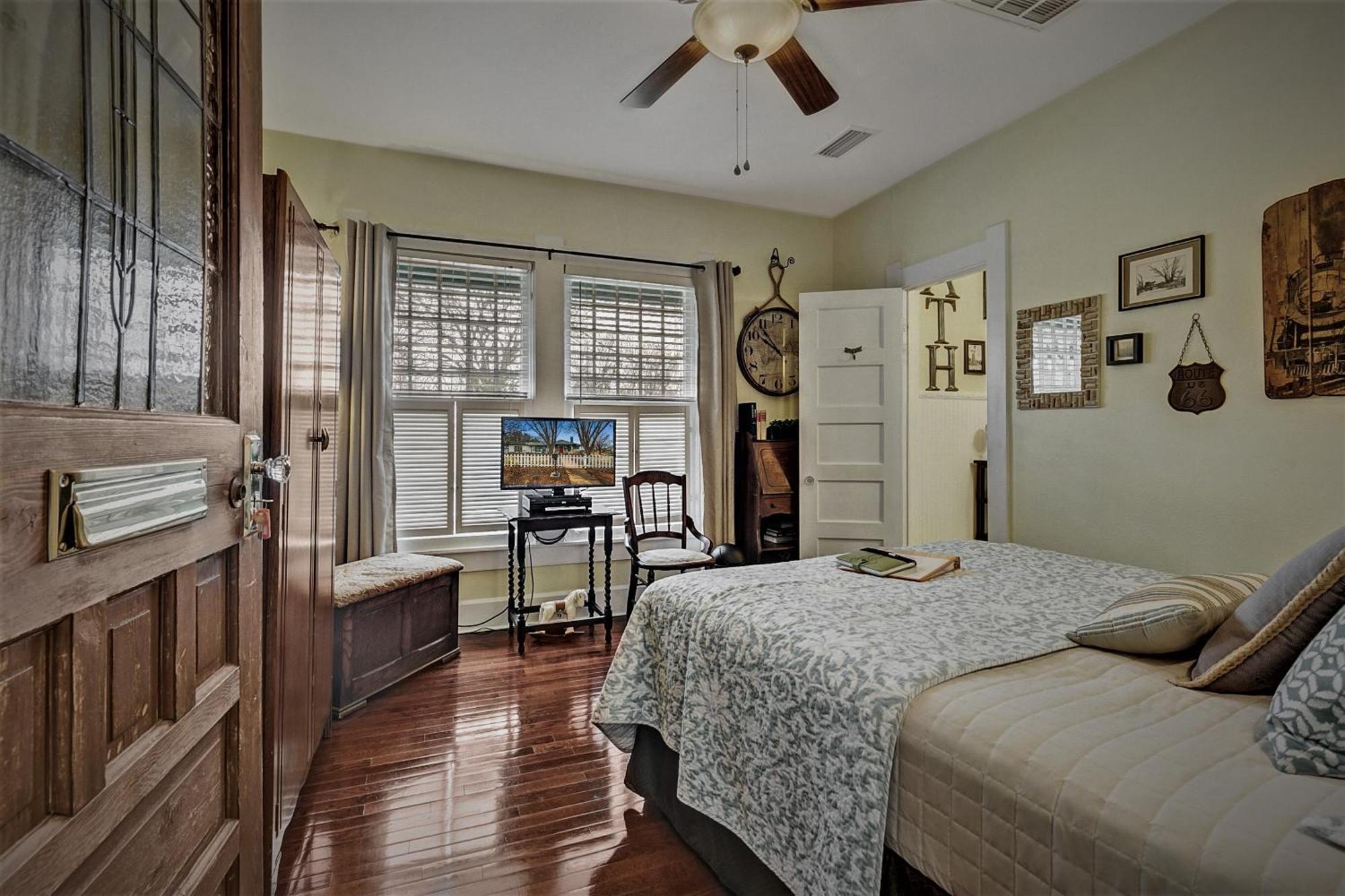 Granbury Gardens Bed And Breakfast Quarto foto